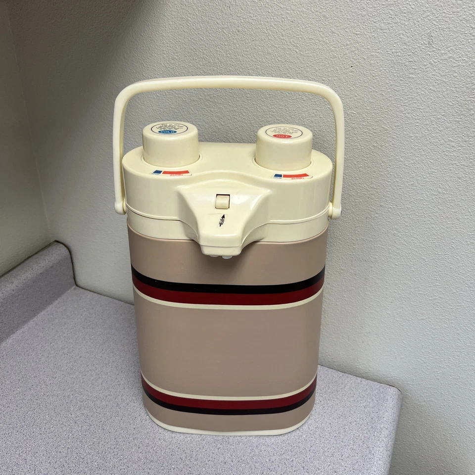 Dispensador de termo doble vintage - Botella de vacío doble olla de aire - frío y calor Foto 1 de 4