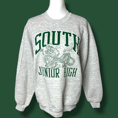 Moletom retrô anos 80 vintage South Junior High Dragons Brockton MA cinza tripulação G - Imagem 1 de 4