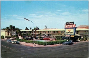 Postal LAS VEGAS Nevada CITY CENTER MOTEL Fremont Street / Plastichrome c1960s - Imagen 1 de 2