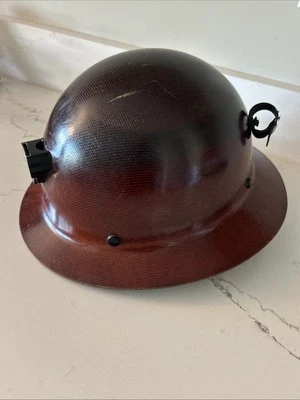 Sombrero duro MSA de colección protector de calavera ala completa - montaje ligero más suspensión talla LG Foto 1 de 4