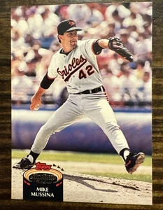 1992 Topps Stadium Club - Mike Mussina #225 - Picture 1 of 6