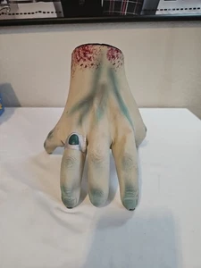 Halloween Krabbelmonster Hand.  Spirit Moving mit Sound und Sensor.  Getestet. - Bild 1 von 4