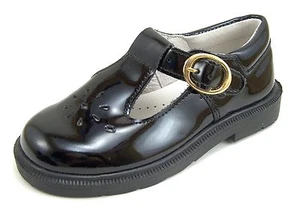 DE OSU - Spain -Girls Black Patent Leather Dress T-Strap Shoes -European -Sz 7-9 - Picture 1 of 6