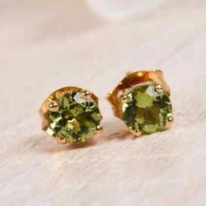 Round Cut Natural Peridot Stud Earring in Yellow Gold Plated Sterling Silver - Picture 1 of 2