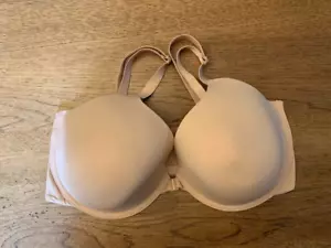 PINK Victoria's Secret Beige 36DDD Wear Everywhere T-Shirt Lined Front Close Bra - Picture 1 of 2