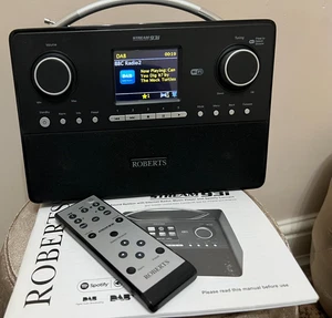 Roberts Stream 93i DAB/DAB+/FM/Wi-Fi Black Radio + Bluetooth Adapter. VGC & PWO - Picture 1 of 17