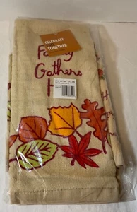 Thanksgiving Herbst Geschirrtücher (2) NISP Familie versammelt sich hier Blätter Kürbisse Kohls - Bild 1 von 2