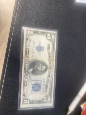 1934-D $5 CINCO DÓLARES CERTIFICADO PLATA BILLETE ELECCIÓN Foto 1 de 4