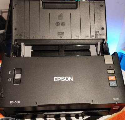 Epson WorkForce DS-520 - A4 Colour Desktop Scanner - Image 1 of 2