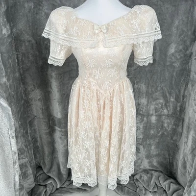 TWEENS Jessica McClintock Lace Dress Gunne Sax Cream Bow Formal Portrait Size 12 - Image 1 of 4