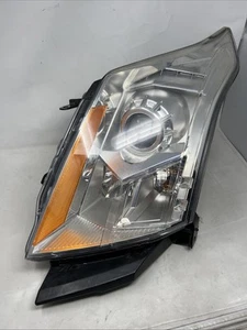Used OEM genuine Cadillac Head Light Lamp 2010-2013 SRX halogen light scratches  - Picture 1 of 15