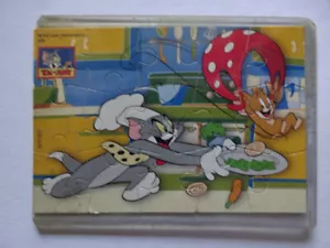 Jigsaw Puzzle / Tom & Jerry / In The Kitchen / 15 Pieces - Picture 1 of 1