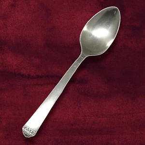 Oneida / 1881 Rogers Surf Club Teaspoon-Community Plate-Vintage-Art Deco-Minimal - Picture 1 of 5