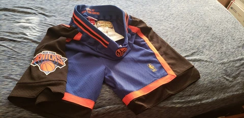 100% Authentic Mitchell & Ness 96-97 New York Knicks Shorts Sz 48 XL Cover