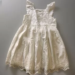 Baby GAP White Lined Cut Out Lace Dress Girls Size 4T w/Flutter Sleeves - Bild 1 von 6