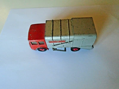 Lesney Matchbox King Size K-7 Cleansing Service Garbage Refuse Truck 1968 - Image 1 of 4