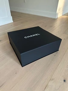 New XL Auth Chanel Black Magnetic Gift Box for 25 19 22 Classic E09573E - Picture 1 of 7