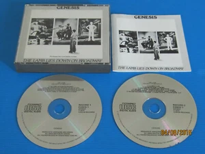 GENESIS -THE LAMB LIES DOWN ON BROADWAY 2CD BOX SET VIRGIN CGSCD 1 ,NM/NM,BOOK - Foto 1 di 1