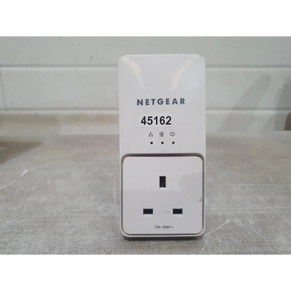 Netgear XAV2501 AV+ 200 Powerline Adapter White 250V 12Amp Ethernet Port UK Plug - Image 1 of 4