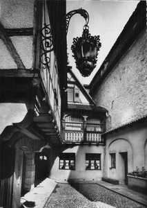 67 OBERNAI COUR ANCIENNE - Picture 1 of 2