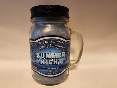 Our Own Candle Company, aroma nocturno de verano, tarro de masón 13 oz, 100 horas de combustión Foto 1 de 2