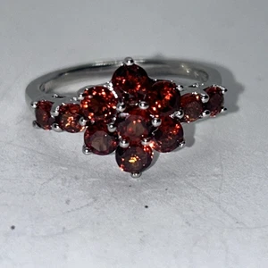 Red Garnet Cluster Ring Sterling Silver size 8, 925 - Picture 1 of 7