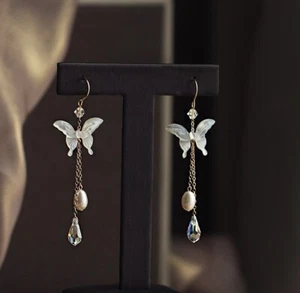 Surgical Steel Silver 16mm Mother of Pearl Butterfly 4mm Pearls Crystal Earrings - Picture 1 of 2