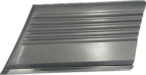 NOS! Genuine Mercedes-Benz 1266902240 Right Front Fender Trim Molding W126 - Picture 1 of 5