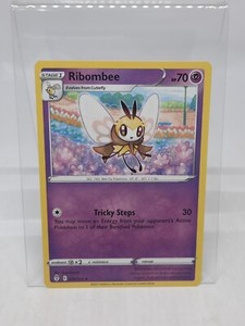 Ribombee Evolving Skies 079/203 Pokemon TCG Card NM/M Regular Uncommon