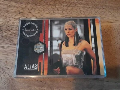 2002 INKWORKS ALIAS SEASON 1 TRADING CARD COSTUME CARD PW2 JENNIFER GARNER - Image 1 of 2