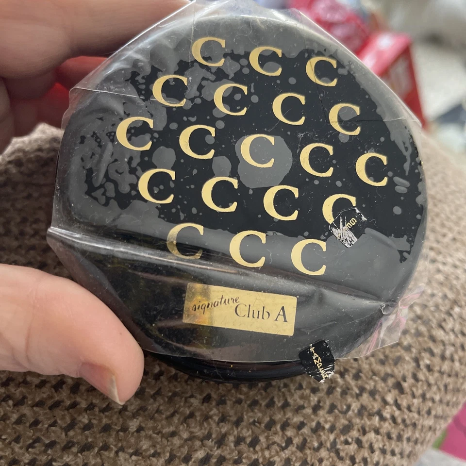 Signature Club A Rapid C High Potent-C Anti-Wrinkle Age Defying Capsules - Image 1 of 4