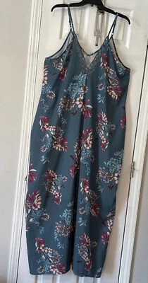 Women’s 1X Maxi Sun Dress Floral Crocheted Back Romantic Cottage Core - Image 1 of 4