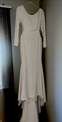 PRONOVIAS Size 8 Designer Wedding Bridal Beaded Gown -Hemmed but NEVER WORN * - Image 1 of 4