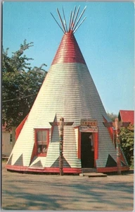 c1950s OLD TOWN, Maine Postcard "Chief Poolaw's Gift Shop" Penobscot Indians - Picture 1 of 2