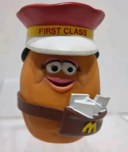NUGGET BUDDIES McDonalds 1988 FIRST CLASS McNugget HAPPY MEAL SPIELZEUG mit Hut & Gürtel - Bild 1 von 16