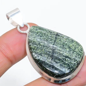 Swiss Green Opal Gemstone 925 Sterling Silver Jewelry Pendant 2.01" u071 - Picture 1 of 2