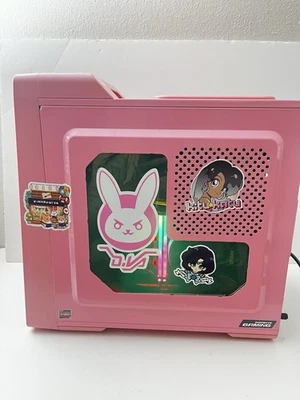 PC para juegos RYZEN 5 AMD rosa GIGABYTE construcción AMD encendido Foto 1 de 4