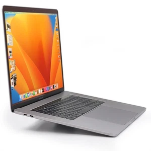 Apple Macbook Pro 2017 A1707 i7-7820HQ 16/512GB 15,4" TouchBar Radeon kosmiczna szarość - Zdjęcie 1 z 18