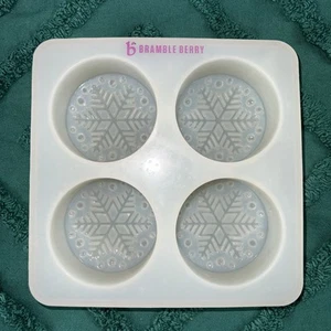 Bramble Berry Soap Mould 4 Snowflake Round Shapes - Picture 1 of 7
