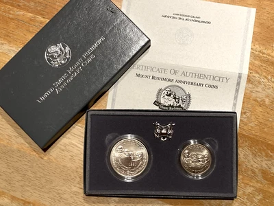 1991 Mount Rushmore Silver Dollar & Half Dollar MS/UNC 2 Coin Set w/Box& COA - Image 1 of 4