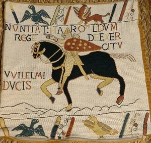 Bayeux Harold Belgian Tapestry Cushion Cover With Velvet Back 13" X 13" - Picture 1 of 3