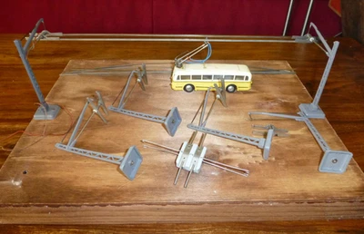 EHEIM Trolley Bus H0 50er Jahre mit 5 x Masten Oberleitung funktioniert 1:87 - Bild 1 von 4