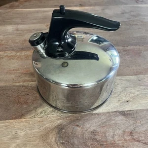 Paul Revere Ware Whistling Tea Kettle - 2 Quart - Copper Bottom - Vintage - Picture 1 of 3
