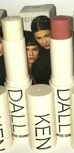 Kendall KYLIE COSMETICS Face Stick KYLIGHT SPOTLIGHT Illuminator BLUSH RUNWAY - Picture 1 of 10