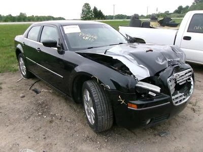 Used Front Right Lower Lower Control Arm Front fits: 2006 Chrysler 300 AWD Front - Image 1 of 4