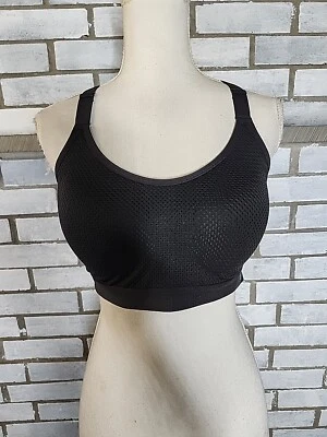 ☆ Sujetador deportivo inalámbrico forrado con espalda deportiva Danskin Now para mujer talla grande negro Foto 1 de 4