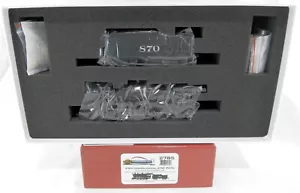 HO Scale 2-8-0 Consolidation with DC/DCC/Sound & Smoke - ATSF #870 - BLI #2785 - Picture 1 of 2