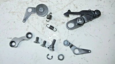 Suzuki DS80 DS 80 1998 transmisión trinquete leva tapón neutro y resortes Foto 1 de 4