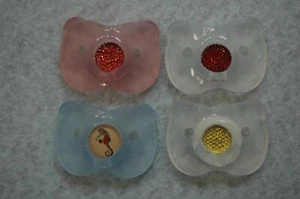 Magnetic Pacifier For Reborn Doll - Bear Shape - Picture 1 of 10