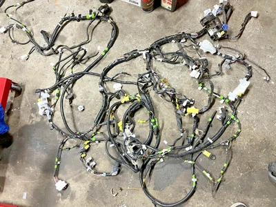 丰田普锐斯C仪表板线束2017 2016 2015 2014 2013 — 第 1/4 张图片